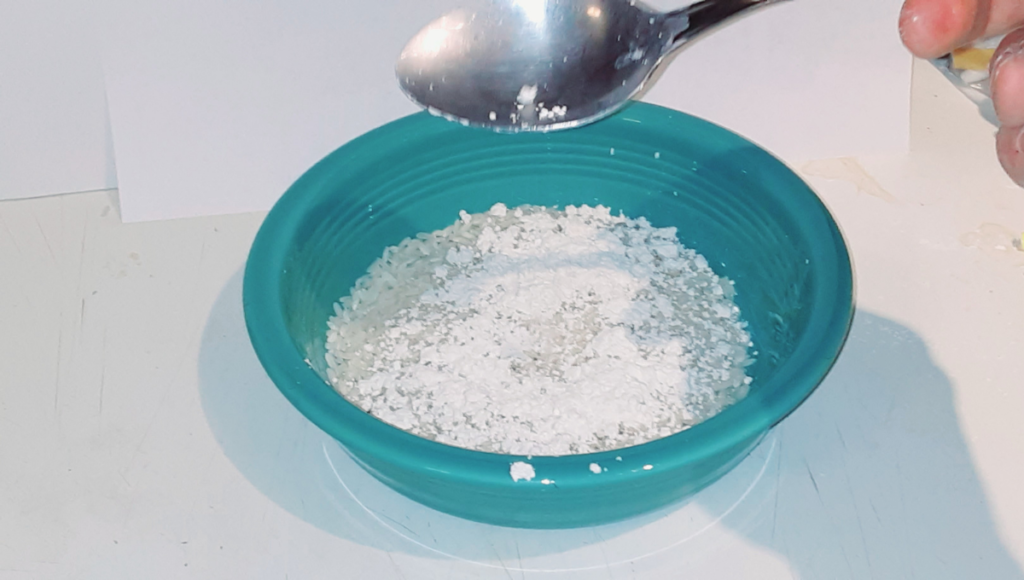 diatomaceous earth for food storage