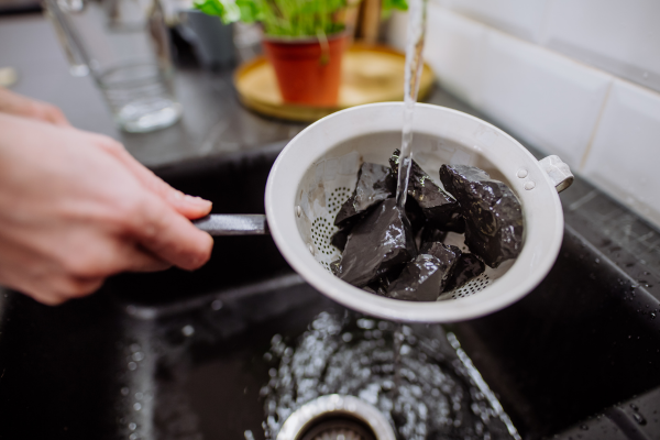 how to use shungite water